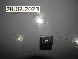 AUX РАЗЪЕМ (86190-53020) LEXUS IS250-IS300-IS350 XE20 2005-2013